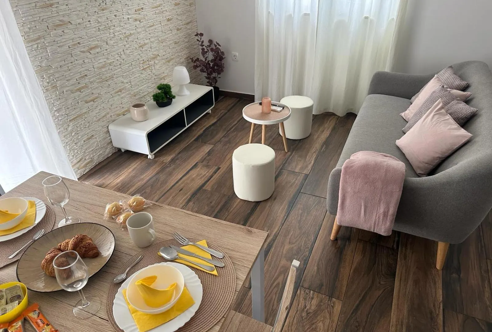 Apartments Harmony Hills Pula Croatia