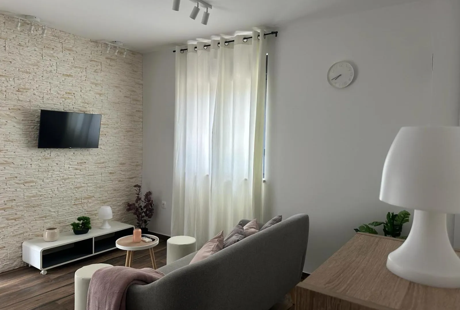 Apartments Harmony Hills Pula